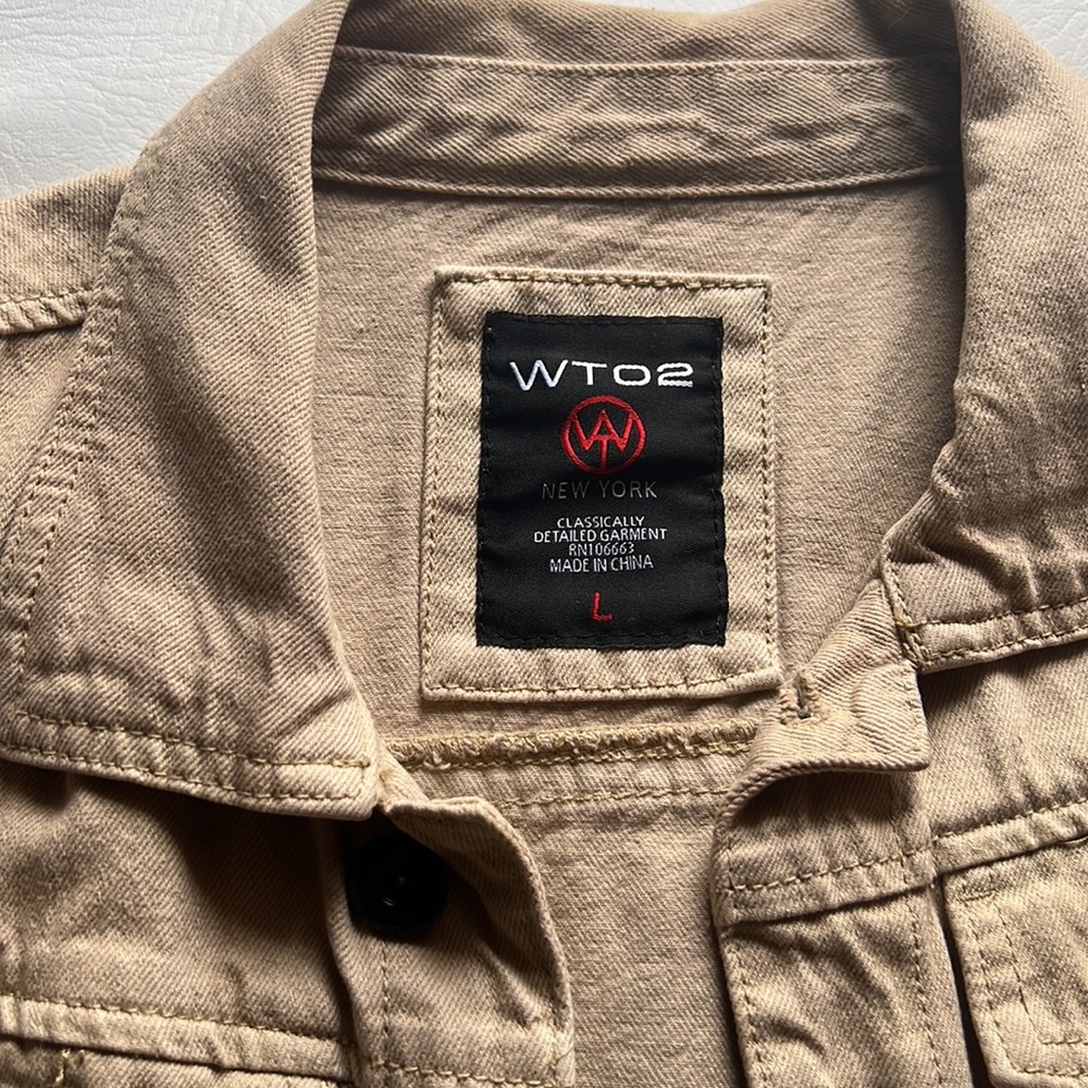 Tan button jacket - Picture 2 of 6